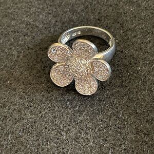 925 Silver Flower Ring Size 7